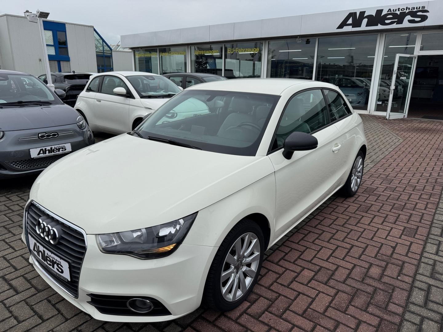 Audi A1 Attraction+ALLWETTER+BLUETOOTH+SITZHEIZUNG+PD