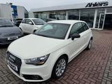 Audi A1 Attraction+ALLWETTER+BLUETOOTH+SITZHEIZUNG+PD - gebrauchte Audi A1 aus dem Jahr 2012