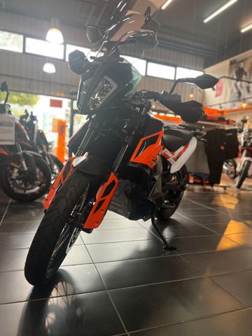 KTM 790 Adventure