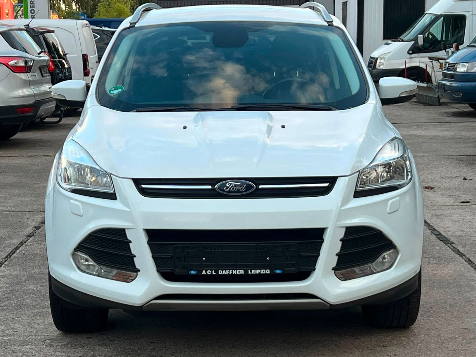 Ford Ford Kuga Sync Edition Neuer Zahnriemen