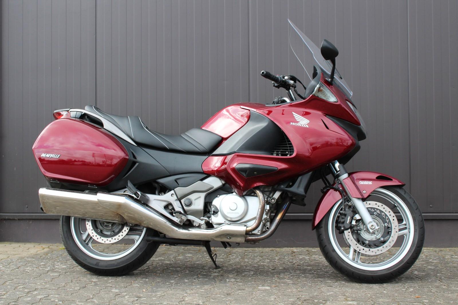 Honda NT 700 V Deauville / RC 52 / ABS / KOFFER