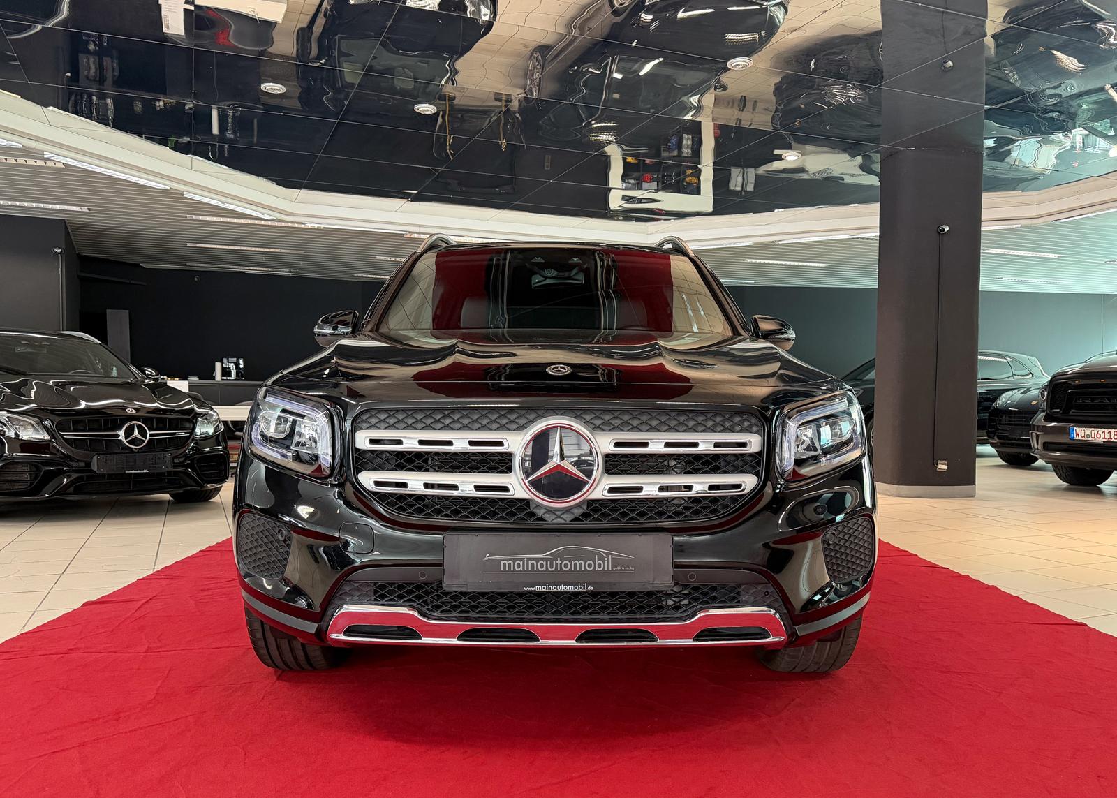 Mercedes-Benz GLB 200d 4M AHK RFK MBUX LED Business HighEnd