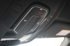 Fahrzeugabbildung Audi A6 Avant 40 TDI S-LINE SPORT NAVI/LED/KAMERA/ACC