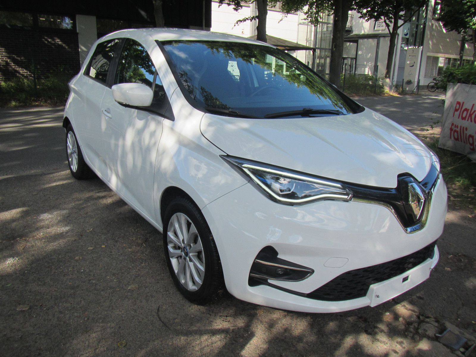 Renault ZOE ZE 51 KWh Experience neues Modell CCS-Lader