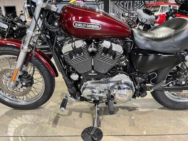 Fahrzeugabbildung Harley-Davidson XL1200L Custom