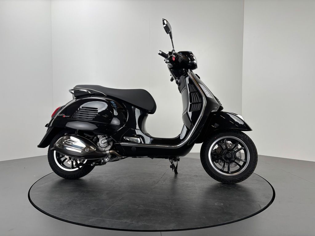 Fahrzeugabbildung Vespa GTS 310 FL SUPER *NEUFAHRZEUG + GARANTIE*