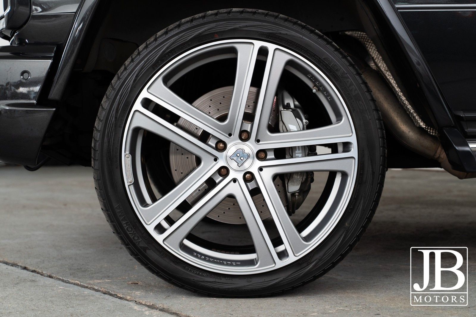 Fahrzeugabbildung Mercedes-Benz G63 AMG Designo Brabus TV Carbon