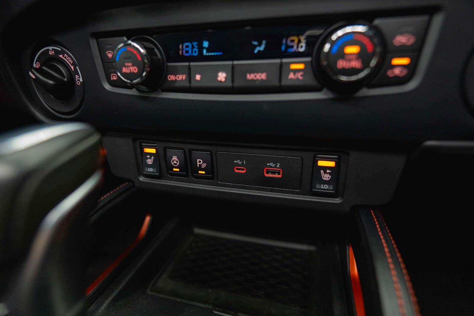 Fahrzeugabbildung Nissan Frontier 3.8 V6 4x4 PRO-4X Offroad *Pano*ACC*LED