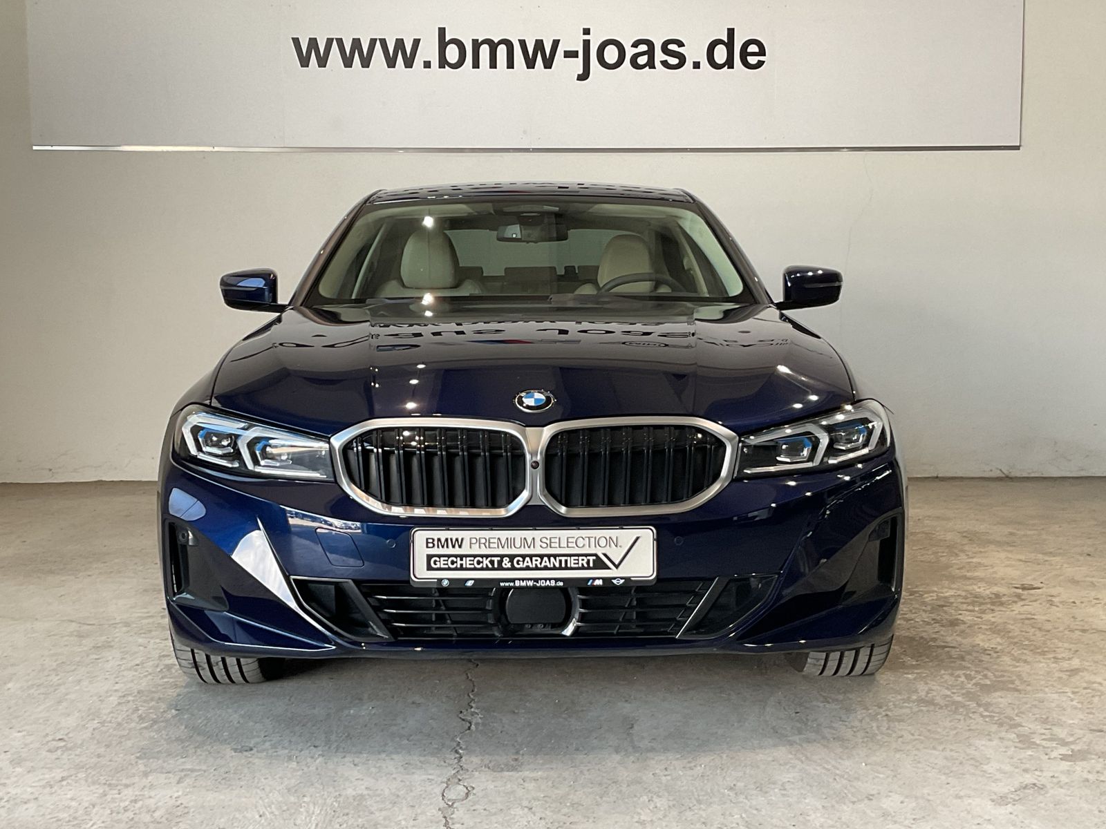 Fahrzeugabbildung BMW 320i xDrive 19" LMR | Sportsitze | Standheizung