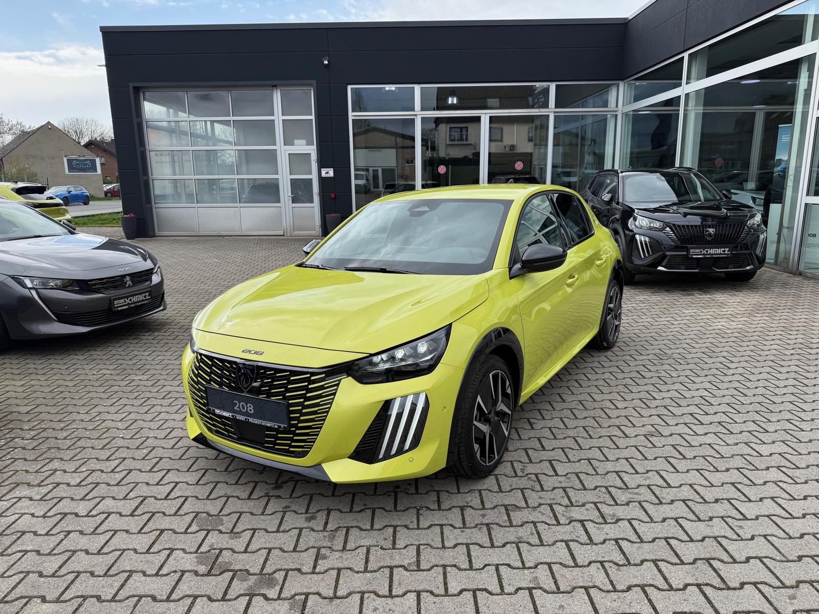 Peugeot 208 Hybrid 145 GT, Massagesitz, ACC, Navi. 