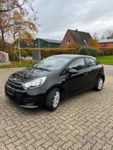 Kia Rio 1.2 Attract  - Kia Rio in Hamburg