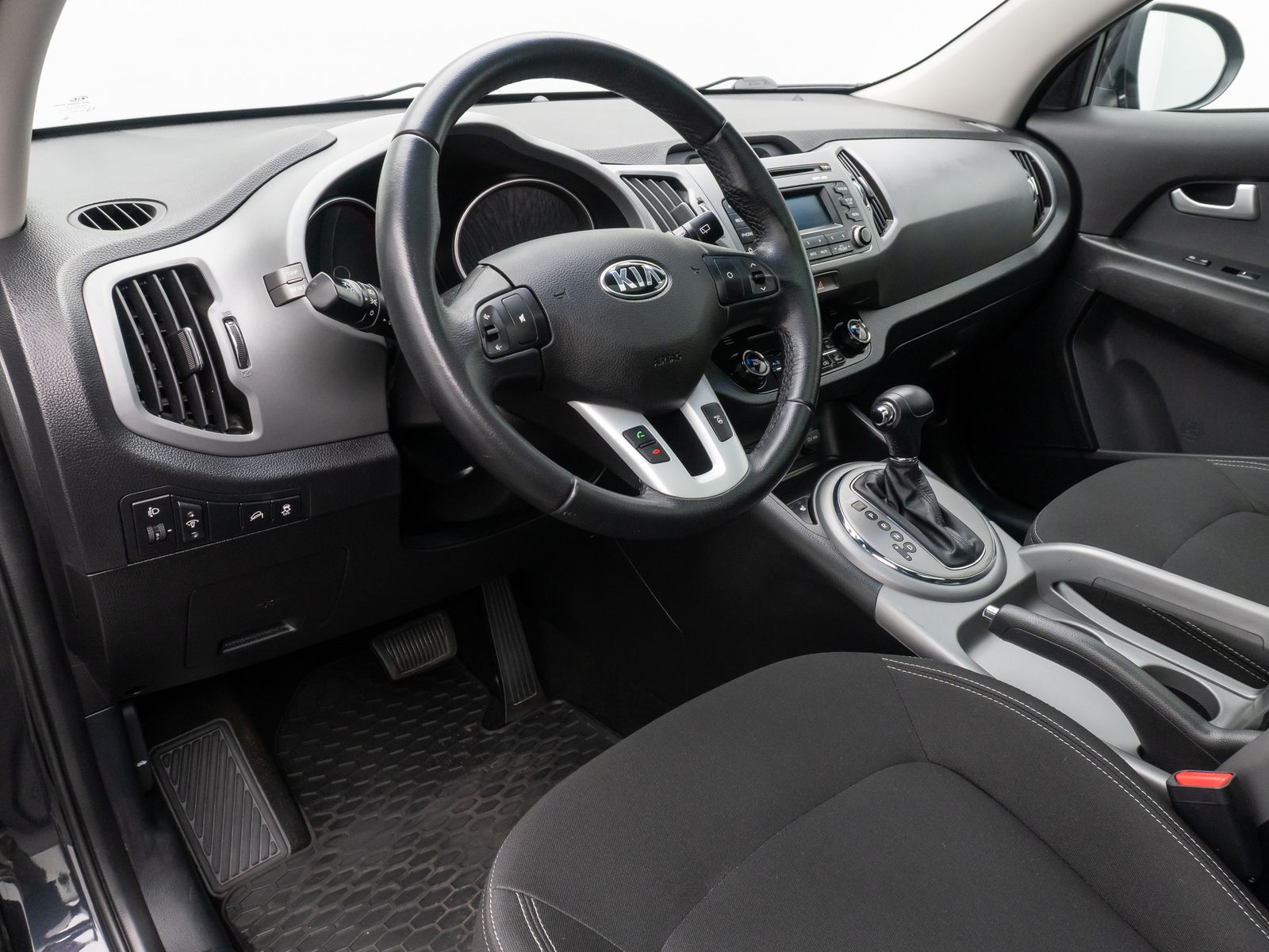 Fahrzeugabbildung Kia Sportage Attract 2WD Kamera FahrAss BremsAss LM