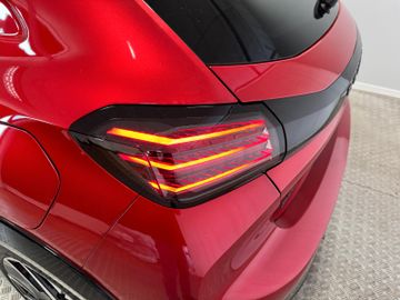 Peugeot 208 Hybrid 145 GT e-Sitz+Alcantara+360 Grad