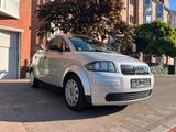 Audi a2 5 sitzer tüv neu - Audi A2 in Düsseldorf