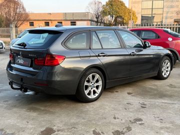 BMW 320 - 6