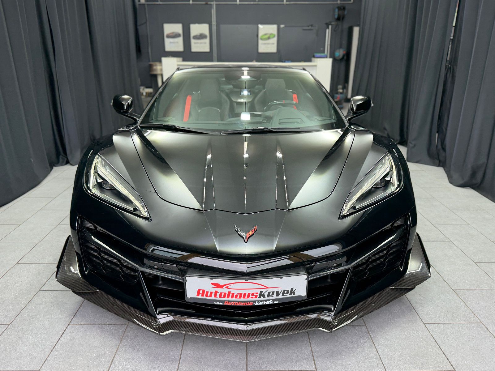 Fahrzeugabbildung Corvette Z06 C8 Z7 PAKET|TARGA|KERAMIK|CARBON|LIFT|3LZ