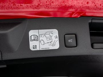 Ford Kuga 2.5 Plug-In Hybrid Vignale Parkautomatik