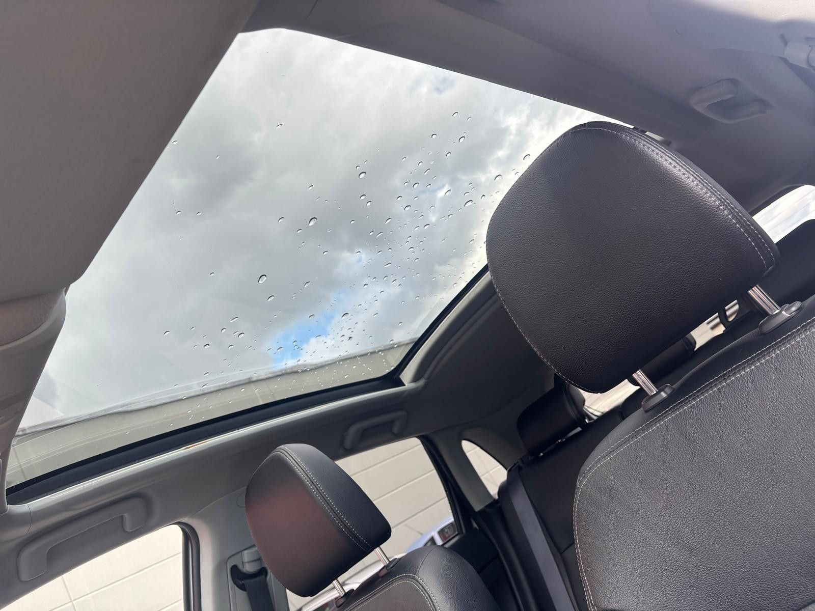 Fahrzeugabbildung Mitsubishi ASX Top 4WD-XENON-AHK-PANO-SHZ-KAMERA-TEMP-KLIMA