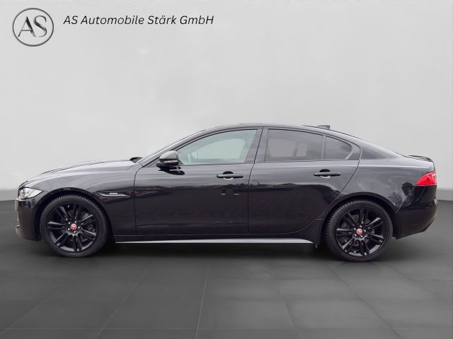 Fahrzeugabbildung Jaguar XE R-Sport+Black Pack+Xenon+Leder+Kamera+Apple