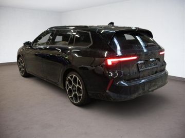 Fotografie 3 des Opel Astra Sports Tourer 1.2 Turbo GS AHK