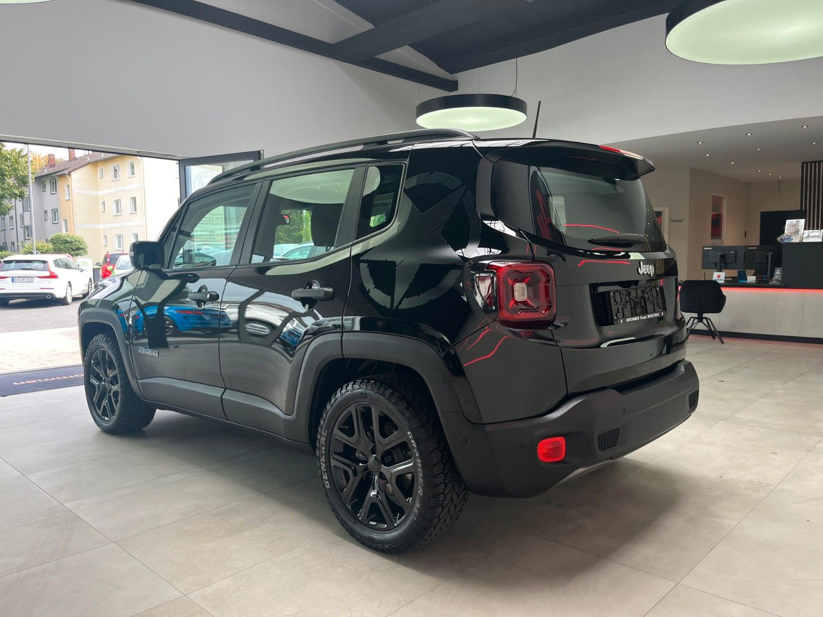 Fahrzeugabbildung Jeep Renegade 1.5 Mild-Hybrid FWD Summit*Pano*Leder