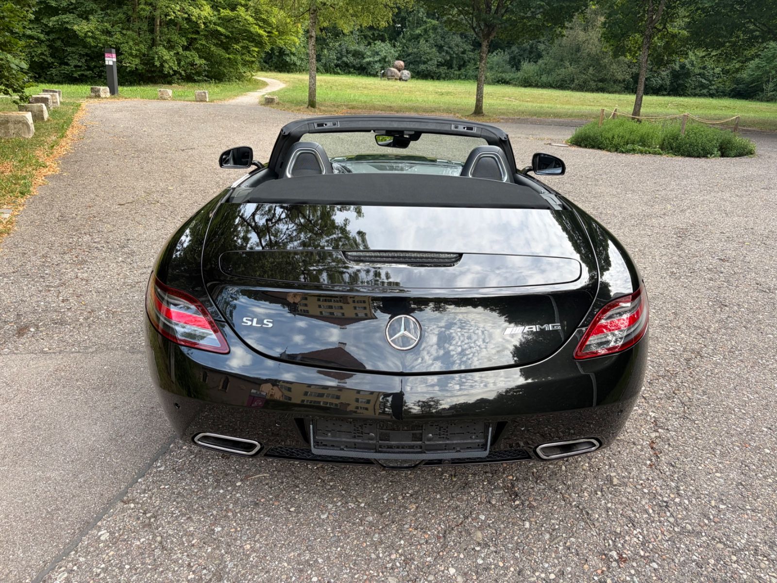 MERCEDES-BENZ SLS AMG 9