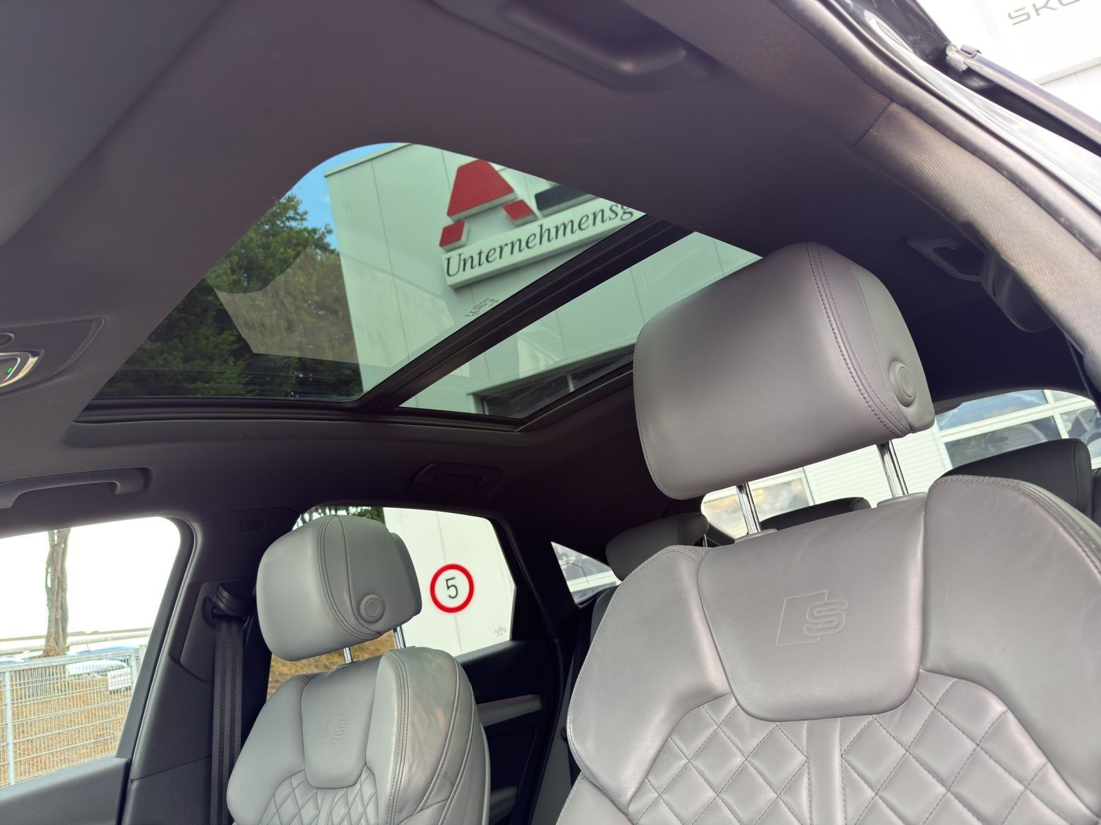 Audi SQ5 Sportback 3.0 TDI qu. tiptronic AHK+NAVI+ACC foto 18