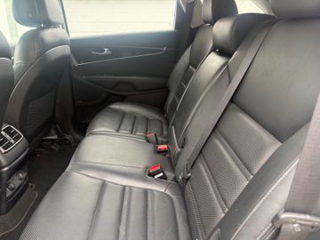 KIA Sorento - 7