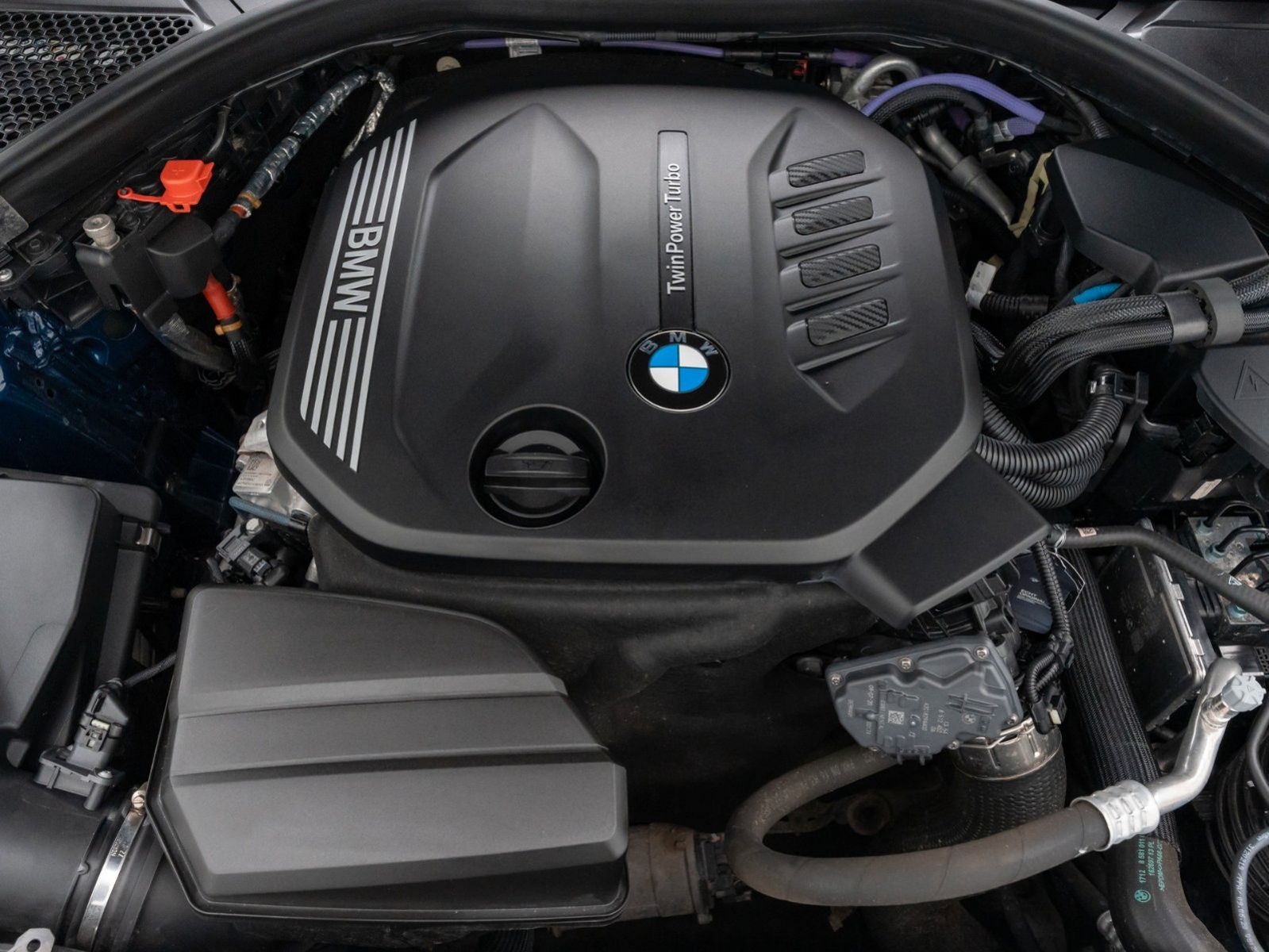 Fahrzeugabbildung BMW 320d Luxury Line DAB CockpitPlus PDC Leder