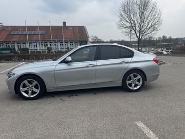 BMW 320 - 8
