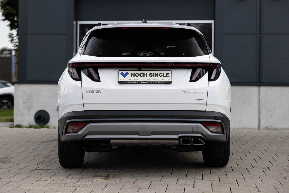 Fahrzeugabbildung Hyundai TUCSON 1.6T 160PS 48V DCT AWD TREND LED