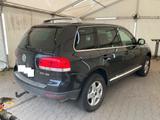 Volkswagen Touareg TDI Klima Leder SDach PDC AHK Allrad - gebrauchte VW Touareg aus dem Jahr 2005