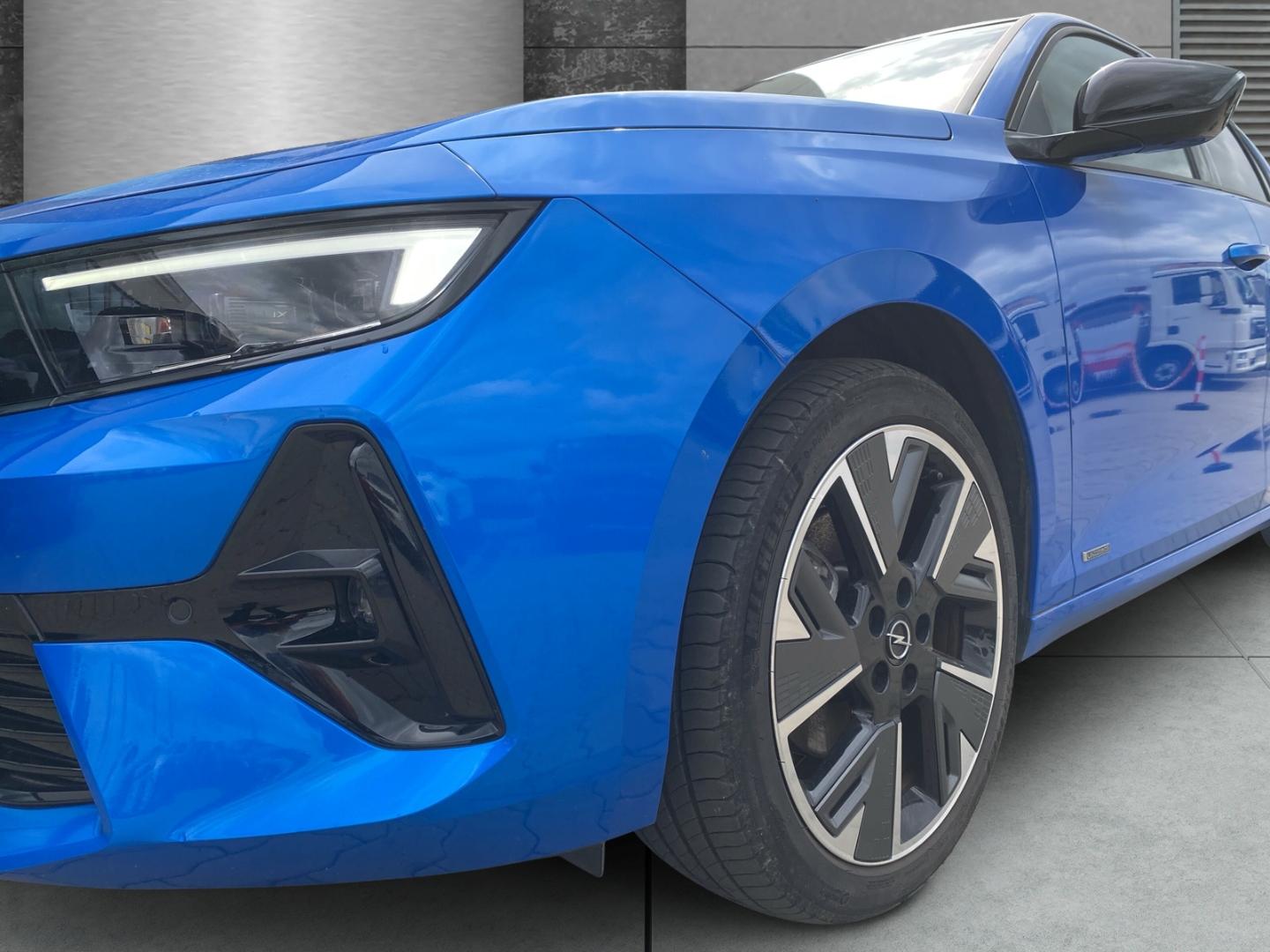 Opel Astra Electric GS ACC 360°Kamera LED Navi Pano