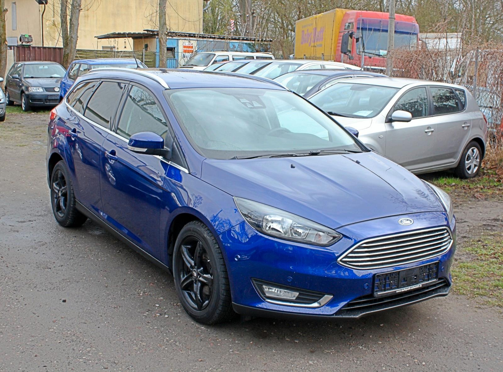 Ford Focus Turnier Titanium / TÜV/AU 03/2028