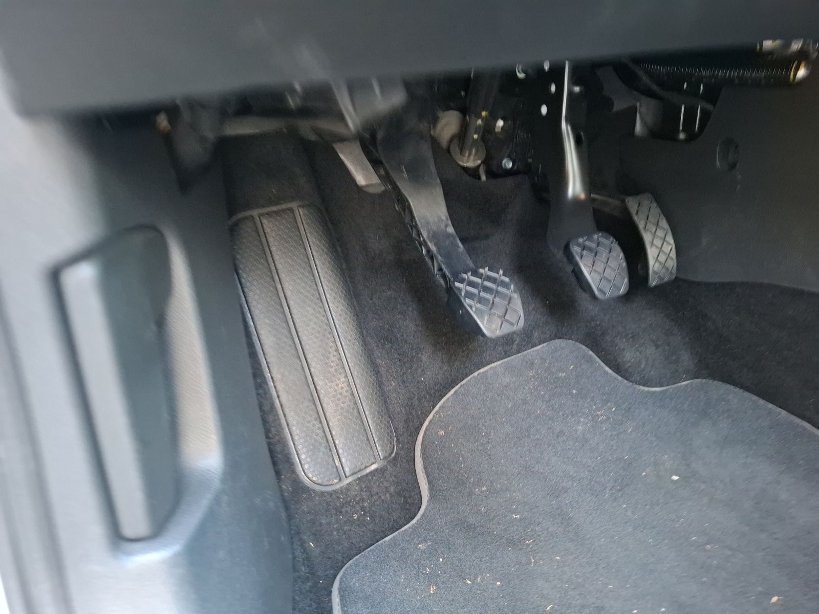 Fahrzeugabbildung Volkswagen Polo TSI Style Matrix Navi AID PDC SH LM