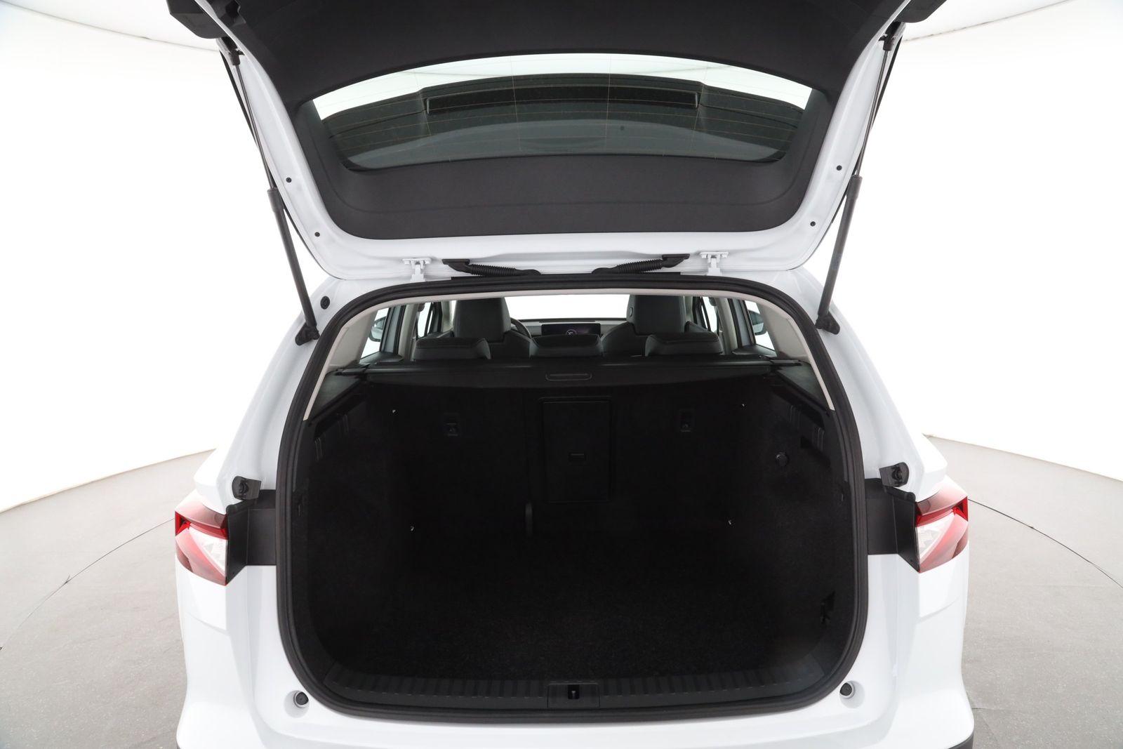 Skoda Enyaq - Bild 10