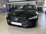 Volvo S60 T8 Ultimate Dark Recharge AWD 360° HeadUp - Volvo S60: Recharge Ultimate Dark