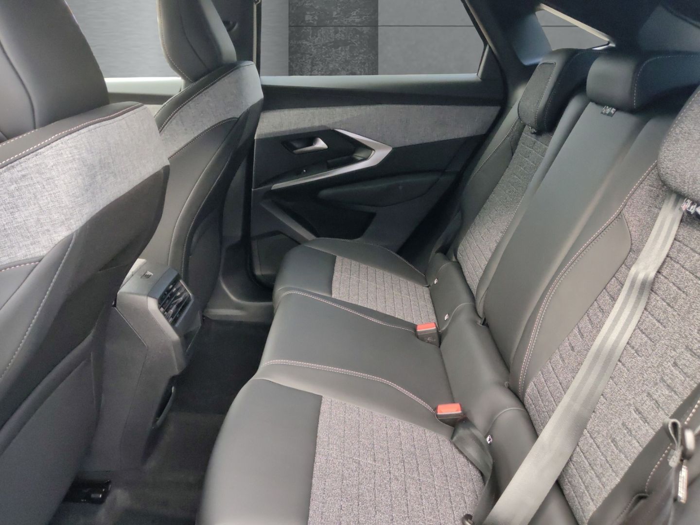 Peugeot 3008 - Bild 9