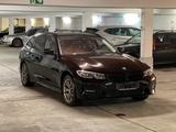 BMW 318d Sportline-Aut-AHK-Pano-Leder-LED-Keyless - BMW 318 in Solingen