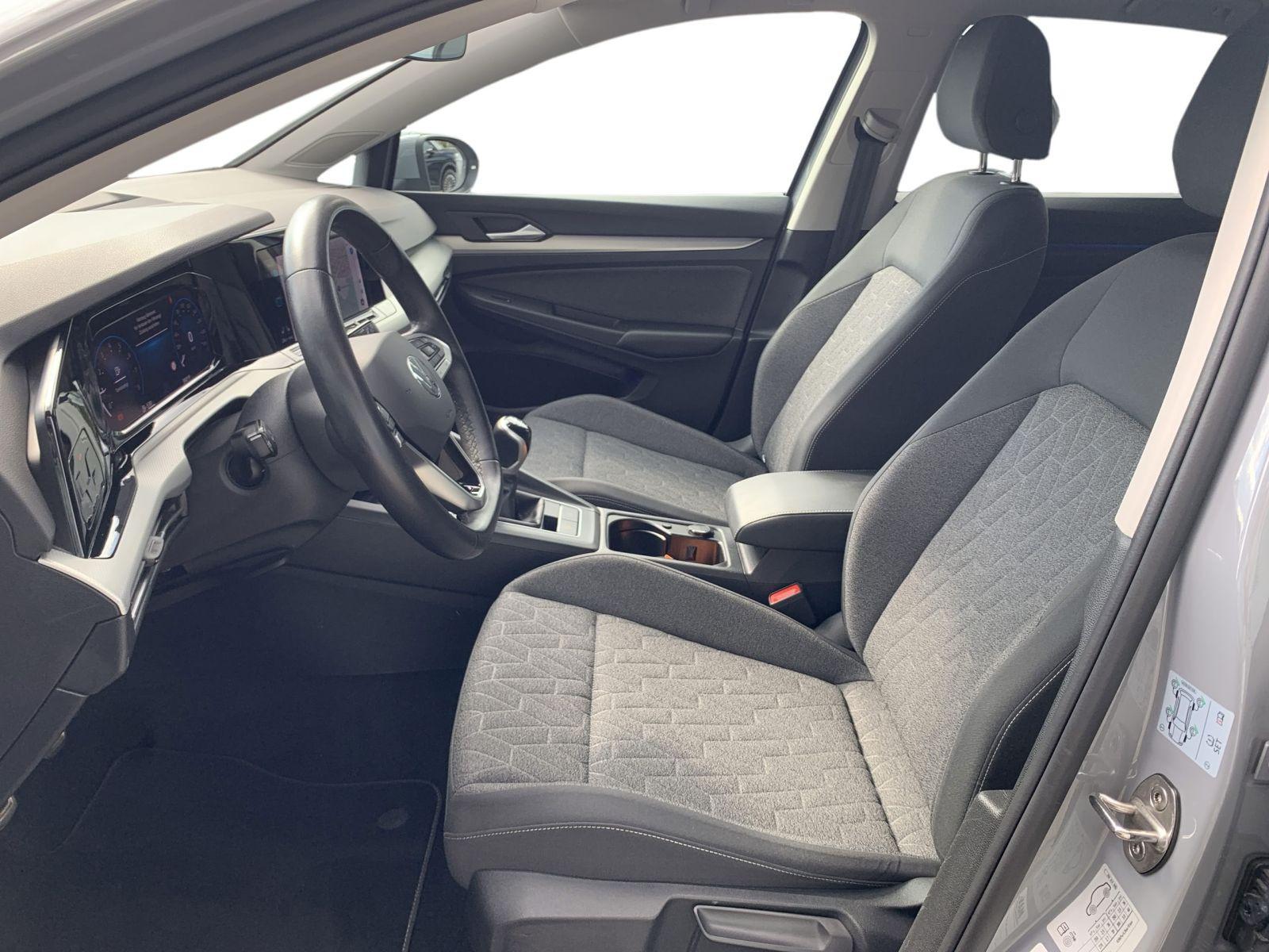 Volkswagen Golf VIII MOVE 1.0 TSI +LED+APP+DCP+KAMERA+NAVI+, миниатюра 8