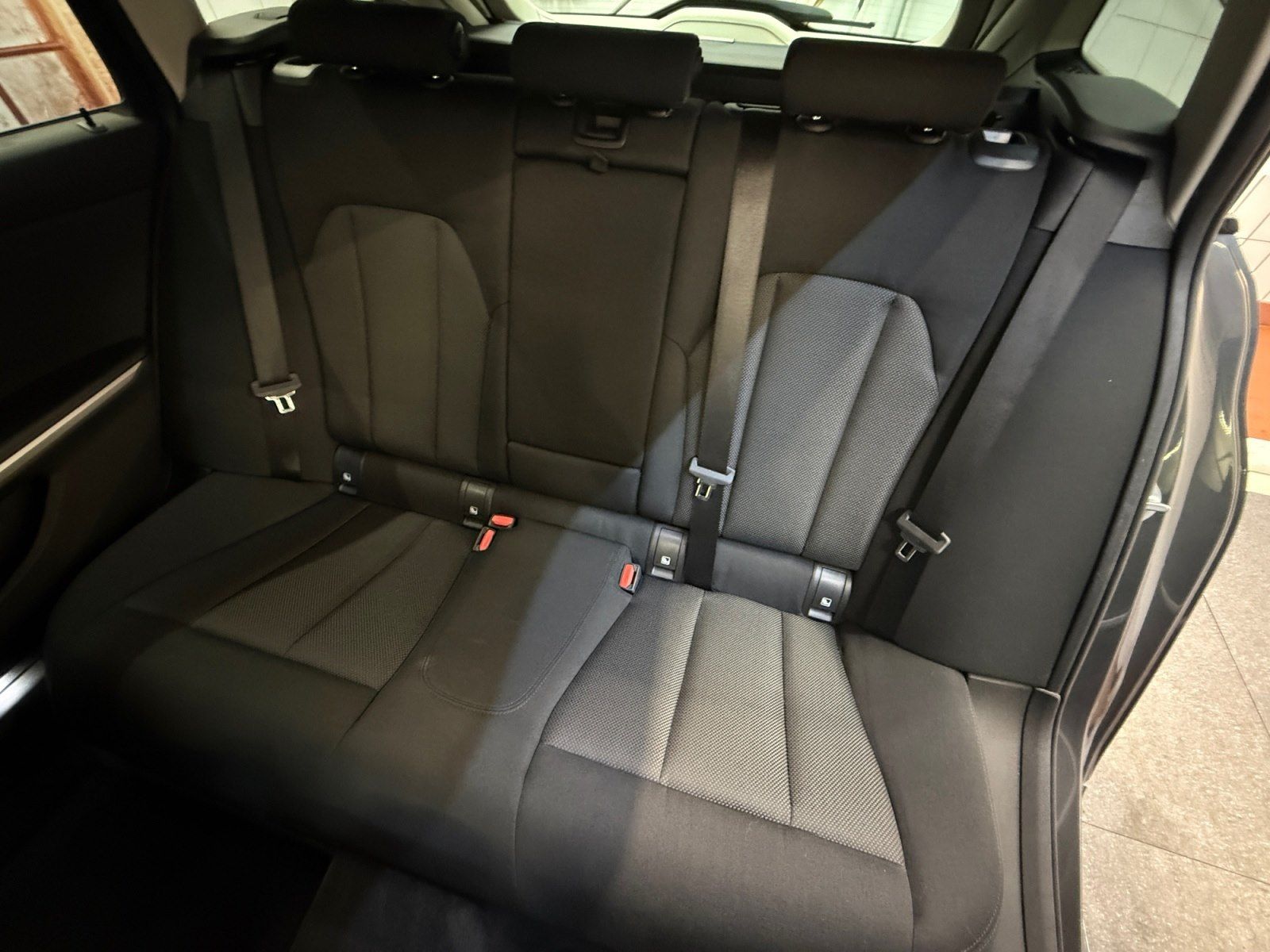 BMW 318i Touring AHK LiveCockpitProf PDC HiFi Alarm foto 13