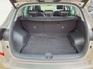 Bild 11 Hyundai Tucson 1.6 AT Premium - AHK,NAVI,360°,ACC,SHZG