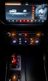 Land Rover RR Sport HSE Dyn.  3.0 Stealth Paket/LED/Pano/V6 - Land Rover Range Rover Sport: V6