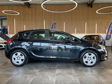 Opel Astra J Lim. 5-trg. Energy *TEMPOMAT*LKHZ*AHK*