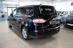 Fahrzeugabbildung Ford Galaxy Titanium Automatik LED Kamera WinterPaket