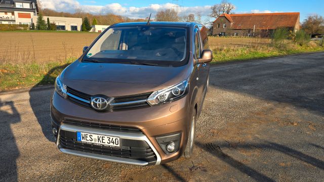 Toyota Proace (Verso) 2,0-l-D-4D 130kW L1 Executive 