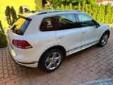 Volkswagen Touareg TDI R-LINE/Standh/AHK/360°/ACC/PANO/VOLL - Volkswagen Touareg: R Line
