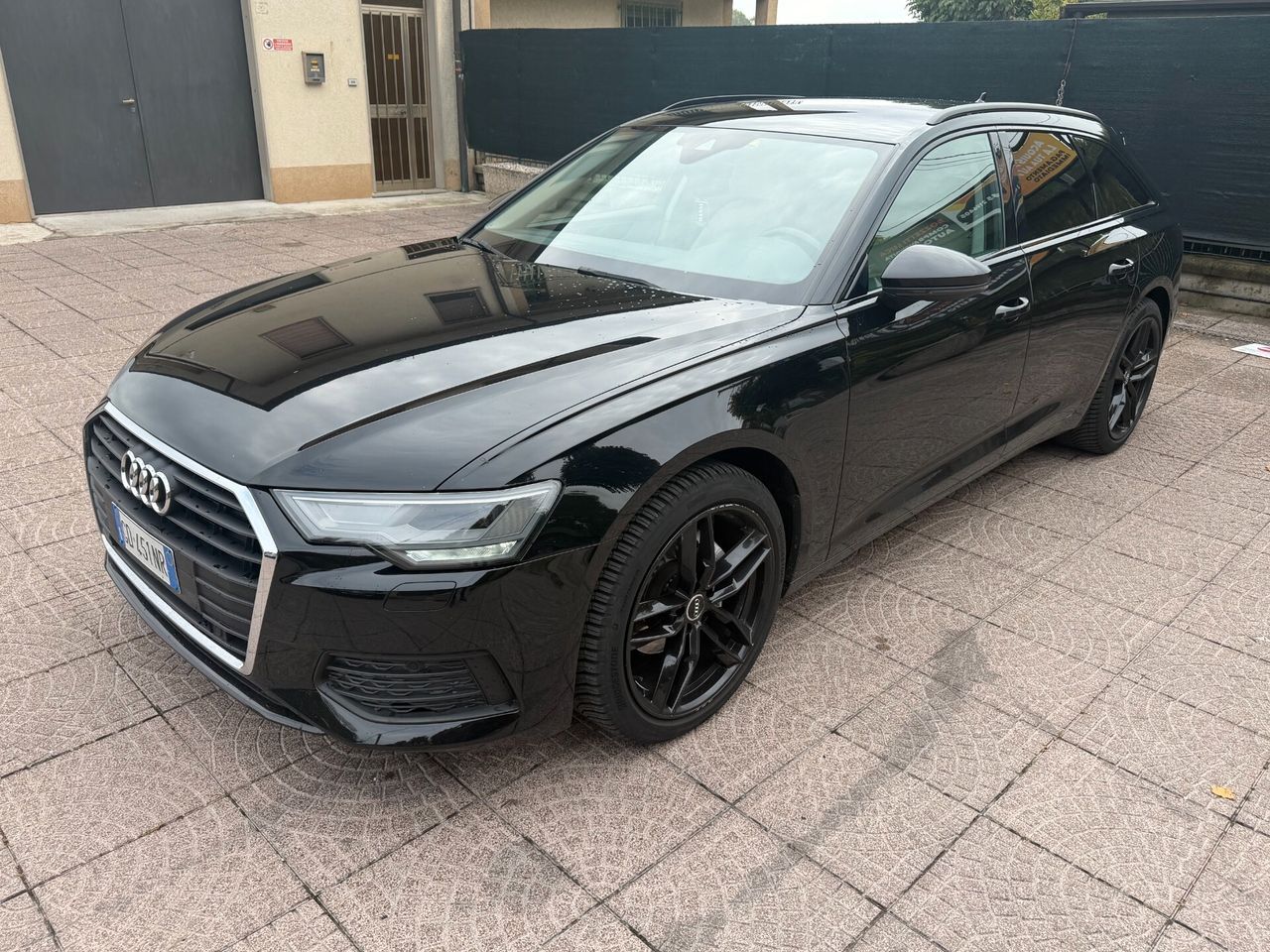 Audi A6 Avant 40 2.0 TDI S-tronic, GOMME NUOVE M+S imagem 3