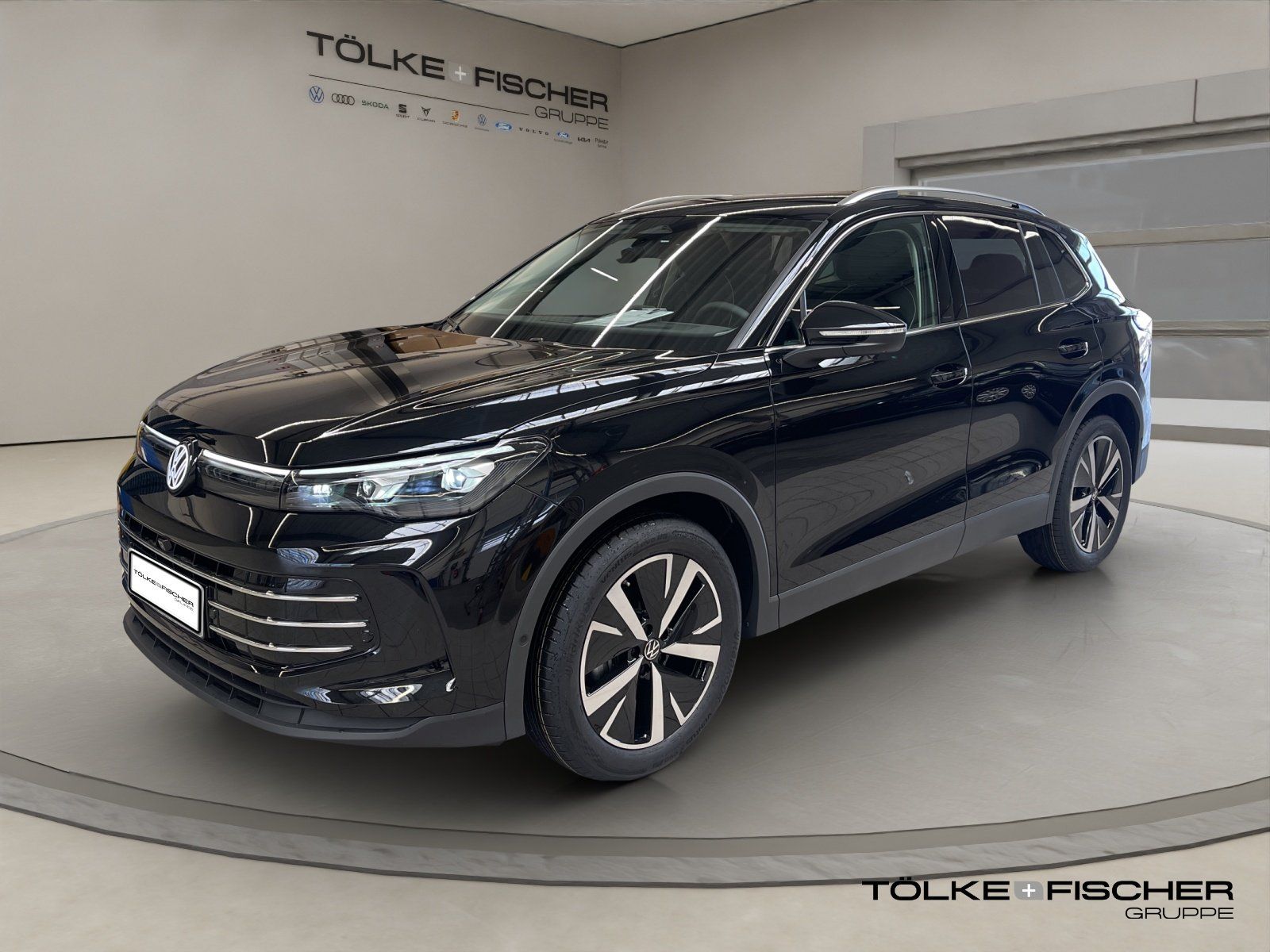 Volkswagen Tiguan 1.5 l eTSI DSG ACC WKR AHK Rückfahrkamara foto 2