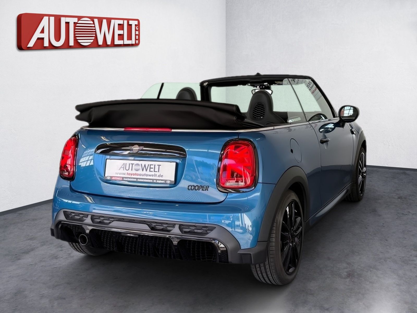Fahrzeugabbildung MINI John Works Cooper Cabrio JCW Trim LED,PDC,WKR